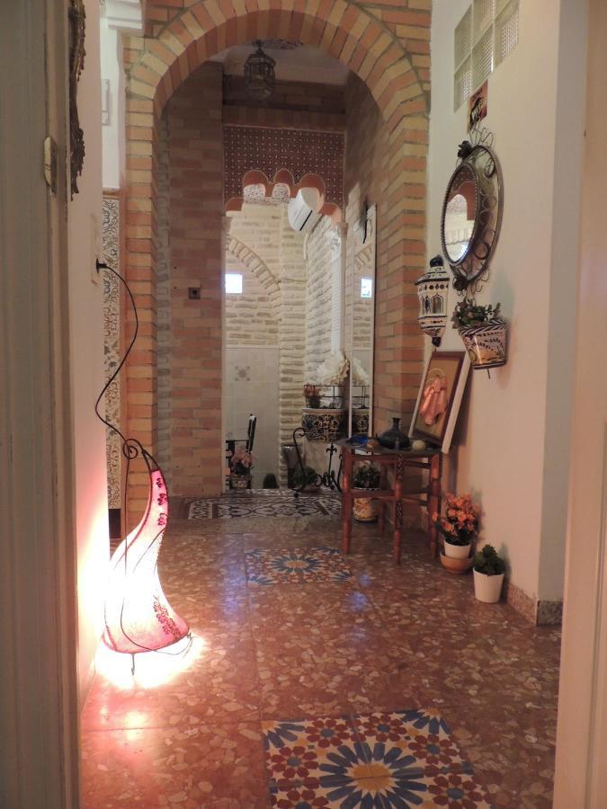 Casa Marhaba - Welcome เซบีญา ภายนอก รูปภาพ