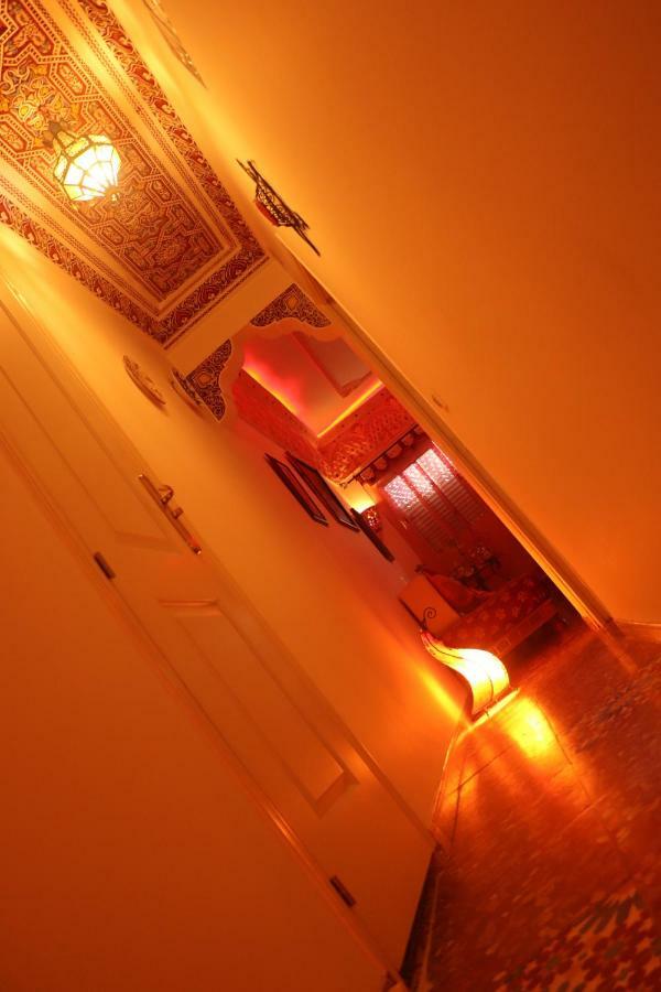 Casa Marhaba - Welcome เซบีญา ภายนอก รูปภาพ