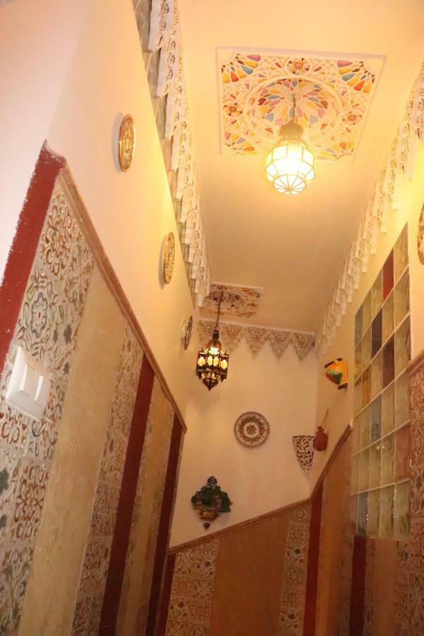 Casa Marhaba - Welcome เซบีญา ภายนอก รูปภาพ